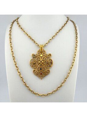 Vintage Trifari Filigree Heart Pendant Necklace Two Strand Gold Tone